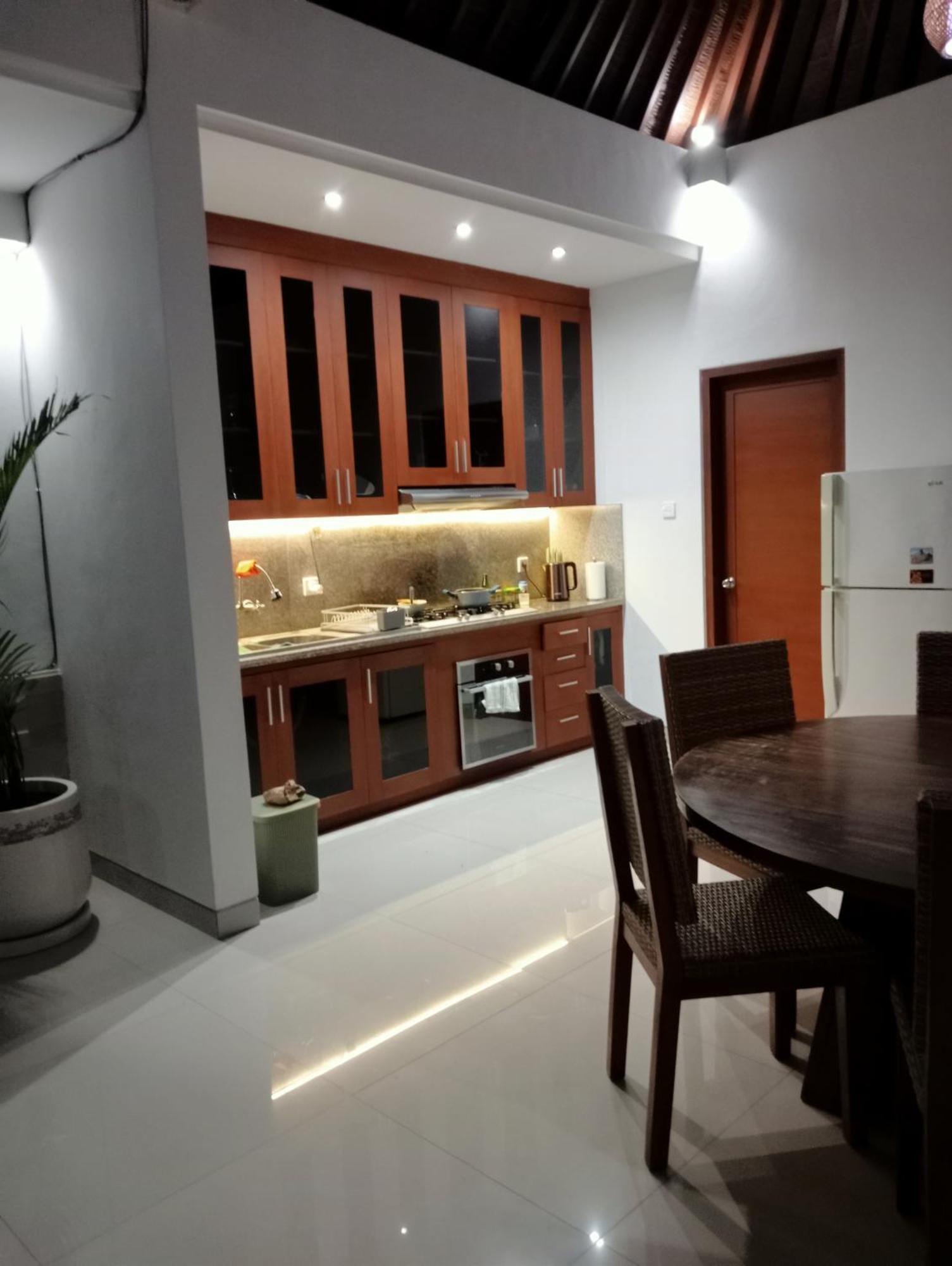 Pondok Indah Villa Ujung Exterior foto