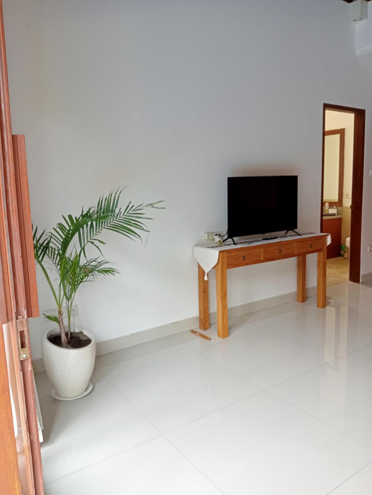 Pondok Indah Villa Ujung Exterior foto