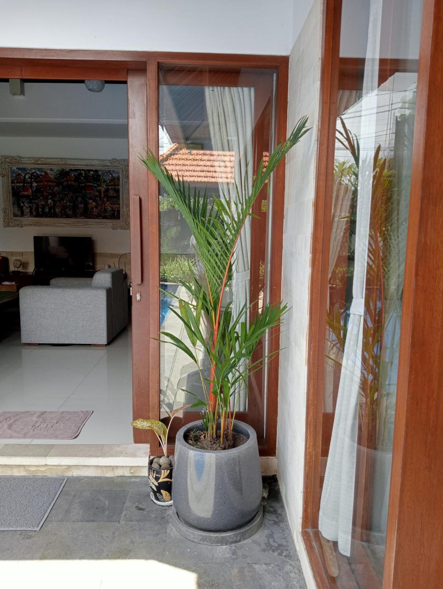 Pondok Indah Villa Ujung Exterior foto